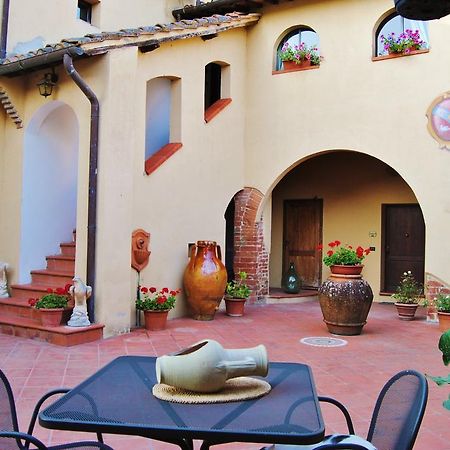 Il Colombaio, Siena -Appartamenti E Camere- Isola d'Arbia Exterior foto